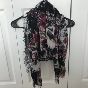 Express Black Floral Skull Fashion Scarf